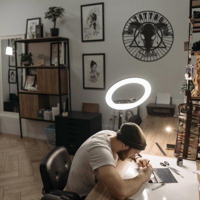 Dövme Stüdyosu Metal Duvar Tabelası – Dövme Sanatçılarına Özel İsimli ve Monogramlı Metal Tablo, Kişiye Özel Stüdyo Dekoru, Hediye Fikri